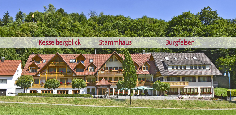 Frontansicht der Gebäude Kesselbergblick, Stammhaus und Burgfelsen
